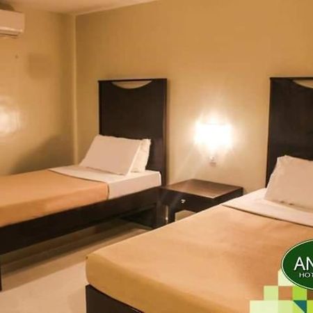 Annex Hotel Tavern Surigao Esterno foto